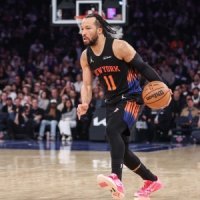 NBA betting Atlanta Hawks season long handicapping vs New York Knicks Jalen Brunson