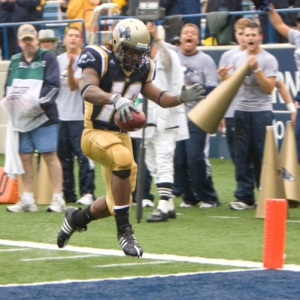 Akron Zips running back Alex Allen