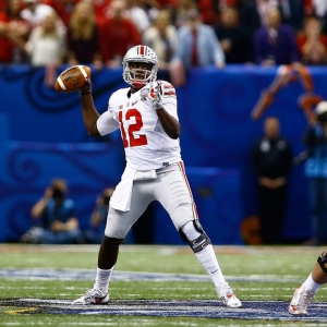Quarterback Cardale Jones of the Ohio State Buckeyes