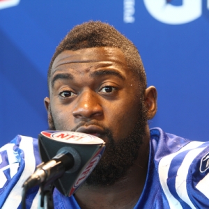 Indianapolis Colts linebacker Clint Session