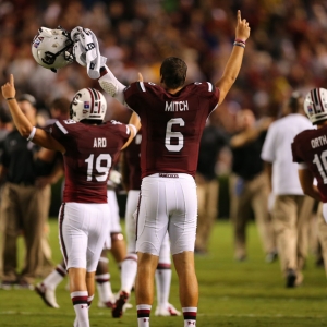 South Carolina Gamecocks quarterback Conner Mitch