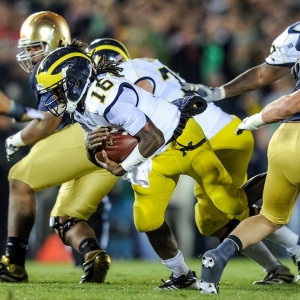 Michigan Wolverines quarterback Denard Robinson