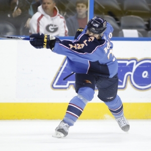 Atlanta Thrashers left wing Eric Boulton