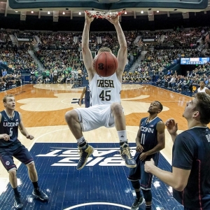 Notre Dame Fighting Irish forward Jack Cooley