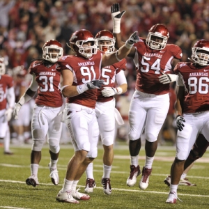 Arkansas defensive end Jake Bequette