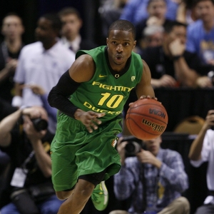 Oregon guard Johnathan Loyd