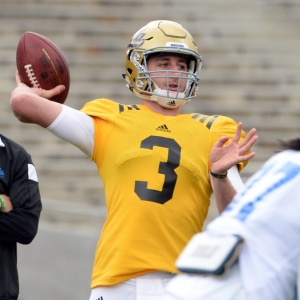 UCLA Bruins quarterback Josh Rosen