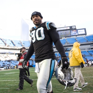 Former Carolina Panthers defensive end Julius Peppers