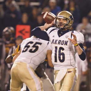 Akron quarterback Kyle Pohl