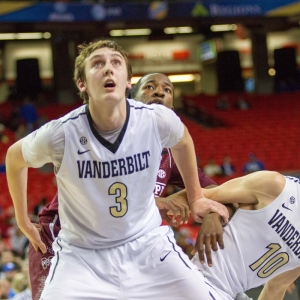 Luke Kornet Vanderbilt Commodores