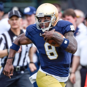 Notre Dame Fighting Irish quarterback Malik Zaire