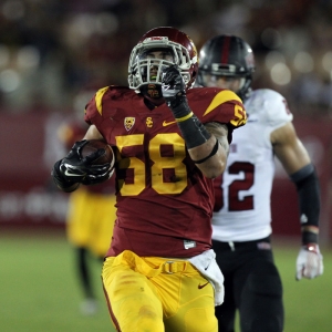 USC linebacker Osa Masina