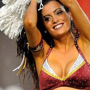 redskins cheerleader