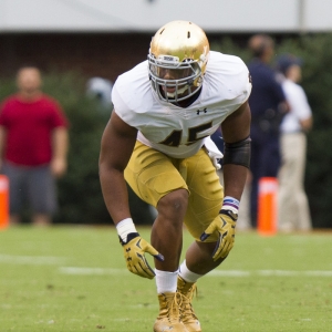 Notre Dame Fighting Irish defensive end Romeo Okwara