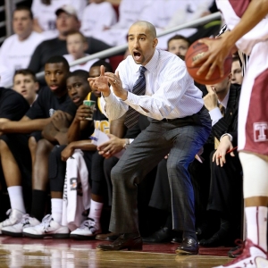 Virginia Commonwealth Rams head coach Shaka Smart