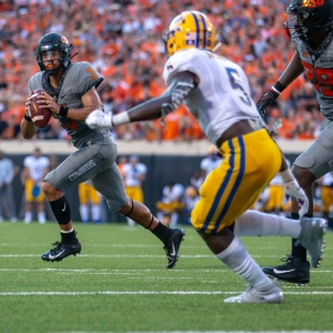 Spencer Sanders Oklahoma State Cowboys