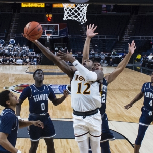 Iona Gaels Forward Tajuan Agee