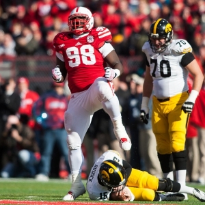 Defensive tackle Vincent Valentine of the Nebraska Cornhuskers