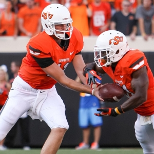 Wes Lunt of the OSU Cowboys