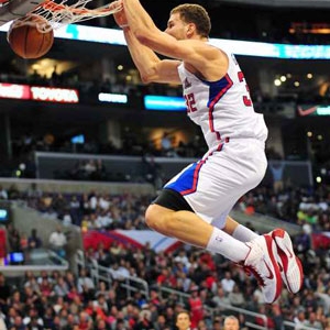 Blake Griffin dunks for the Los Angeles Clippers.