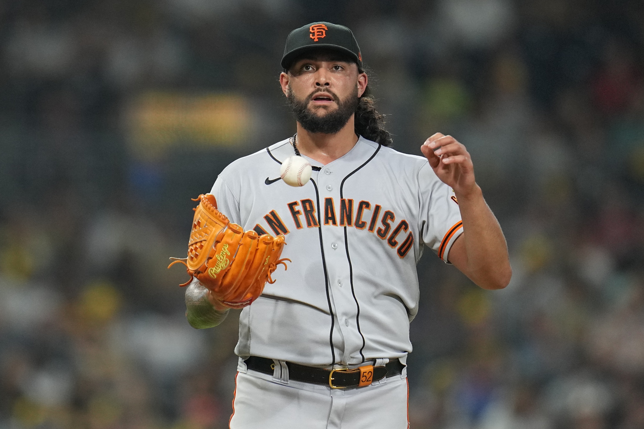 Betting moneyline parlays Sean Manaea San Francisco Giants