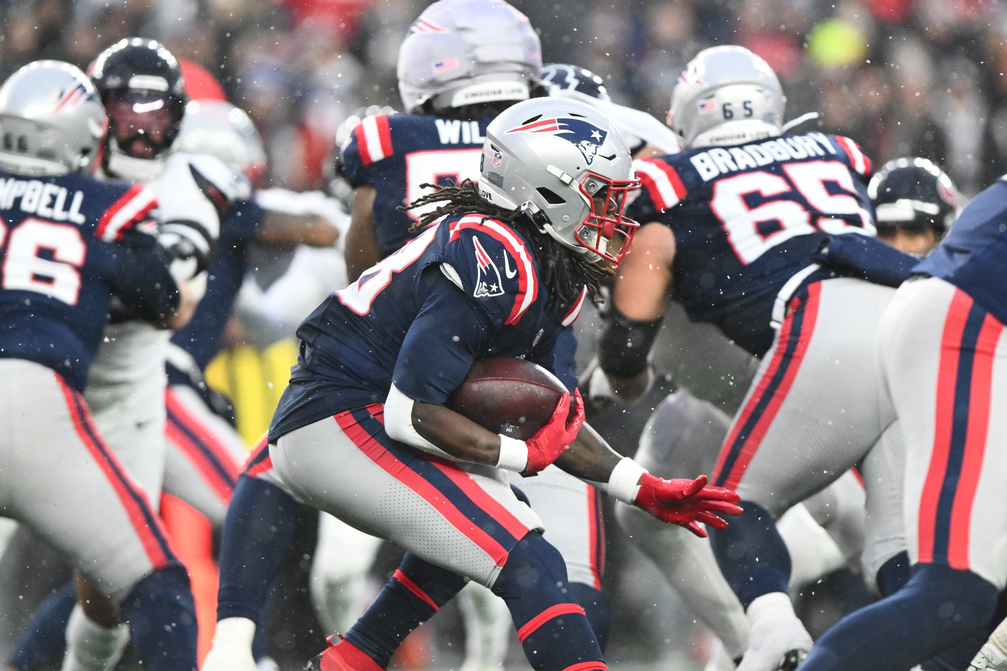 Betting the Super Bowl over under Rhamondre Stevenson New England Patriots