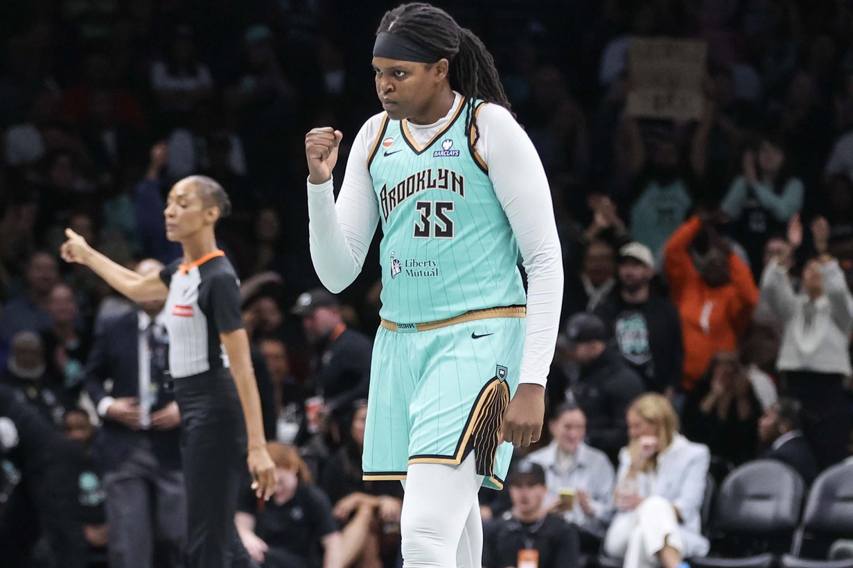 Biggest WNBA trades of all time Jonquel Jones New York Liberty