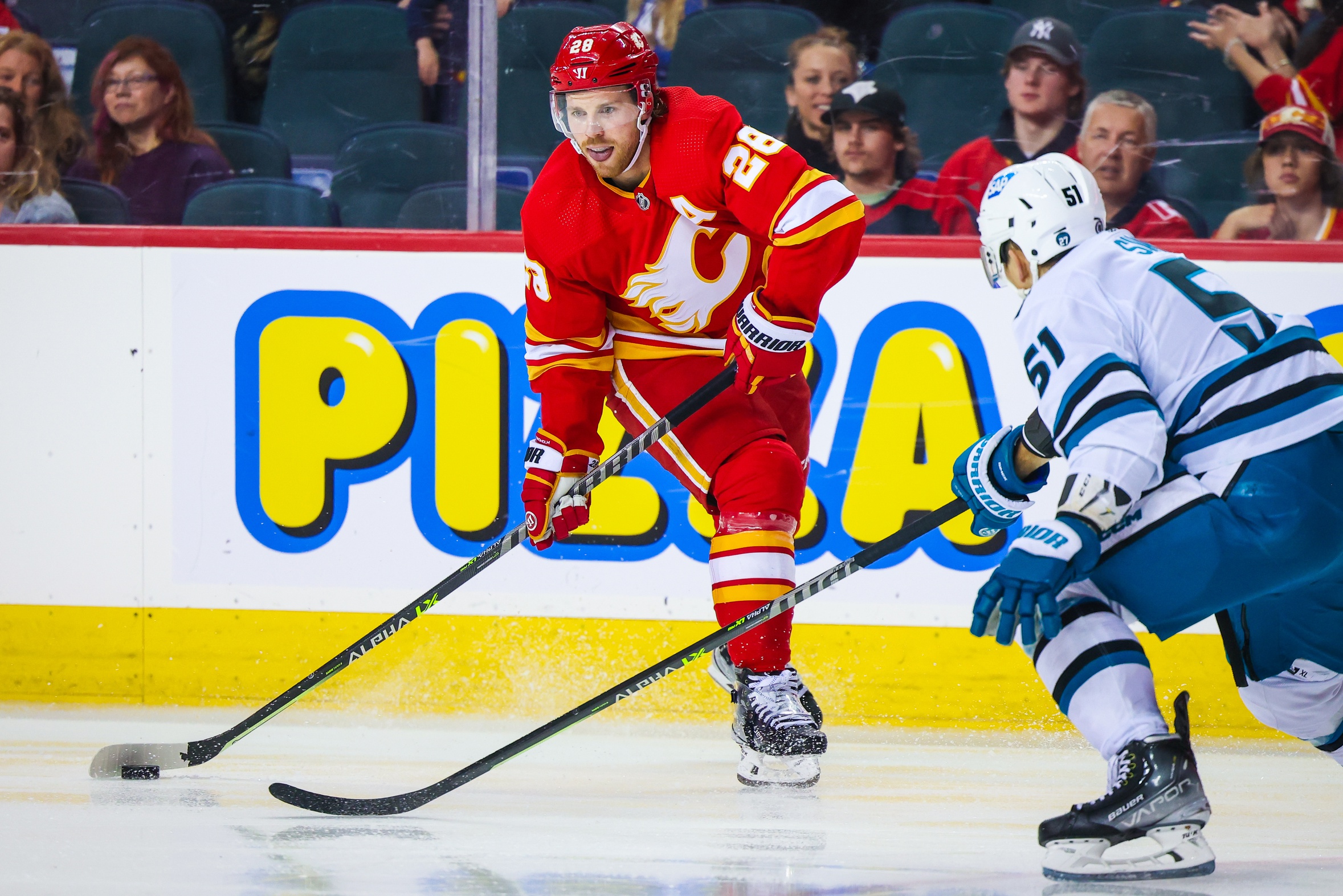 Calgary Flames predictions Elias Lindholm