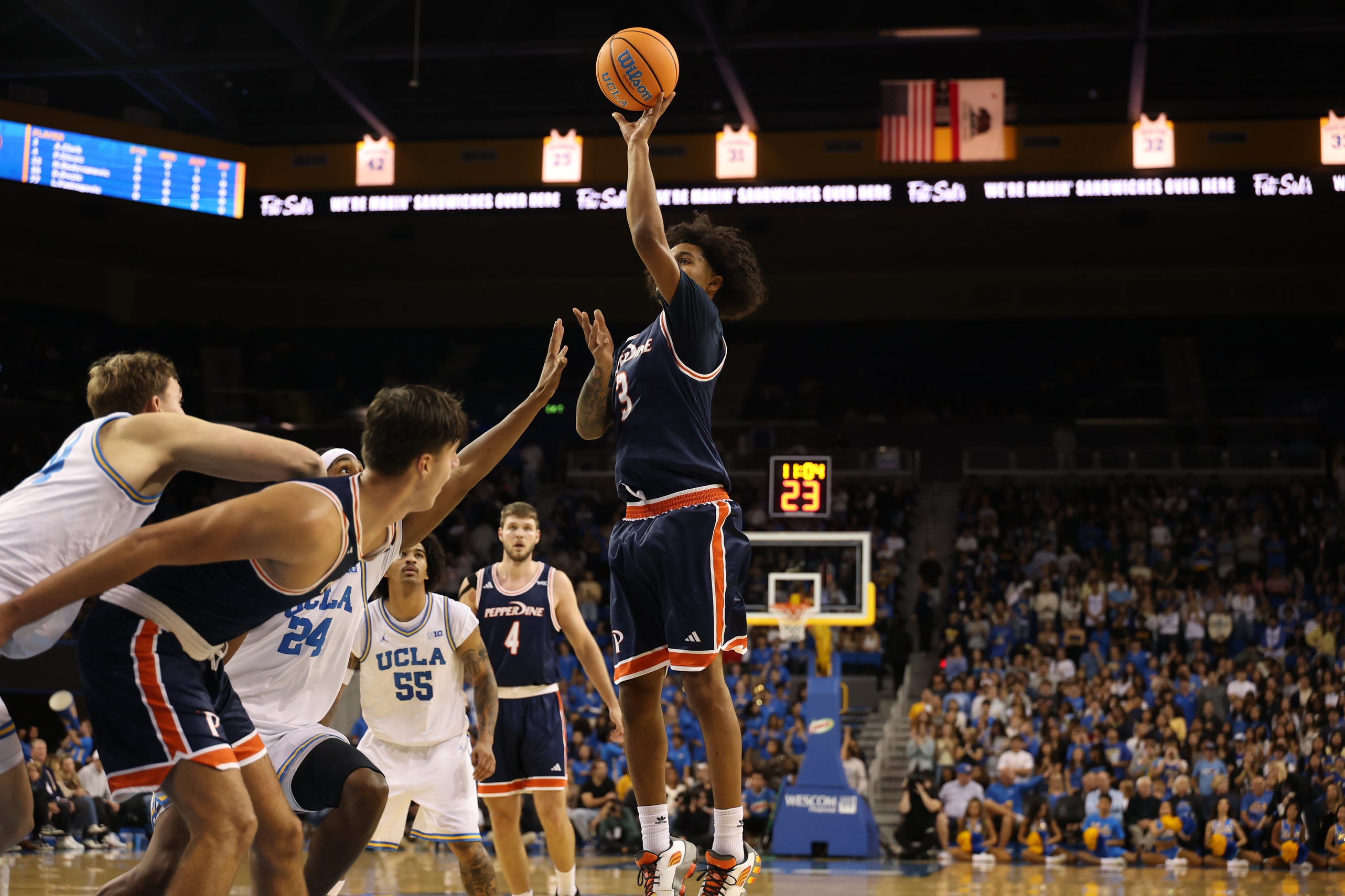 college basketball picks Aaron Clark Pepperdine Waves predictions best bet odds