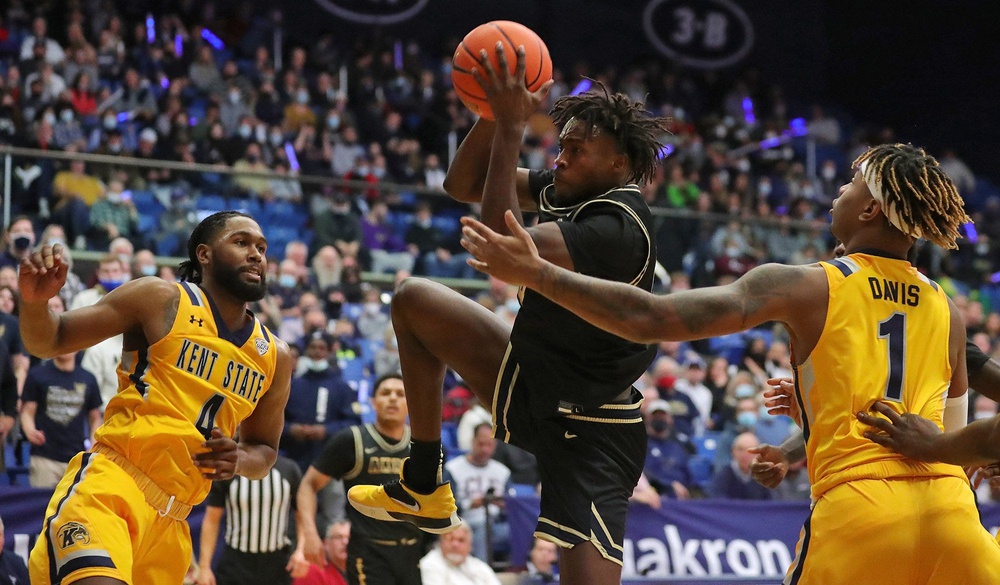 college basketball picks Ali Ali Akron Zips predictions best bet odds