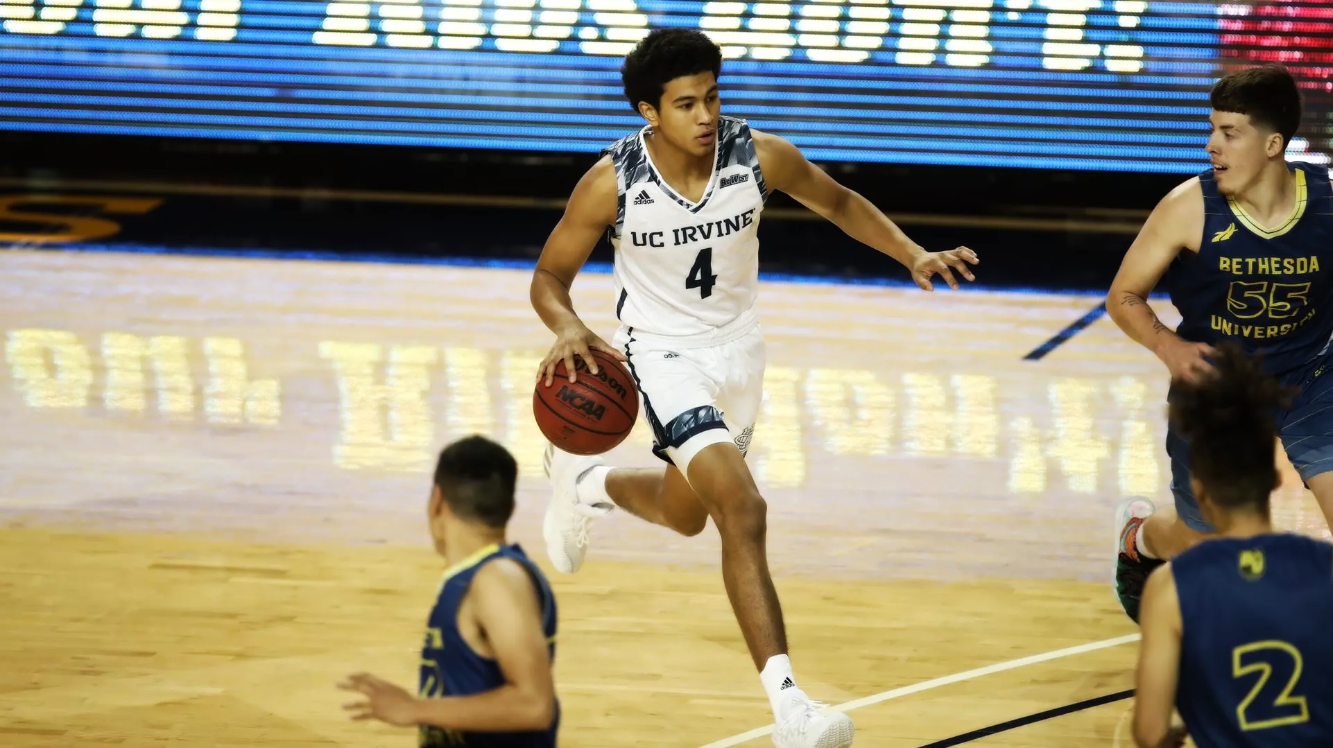 college basketball picks Andre Henry UC Irvine Anteaters predictions best bet odds