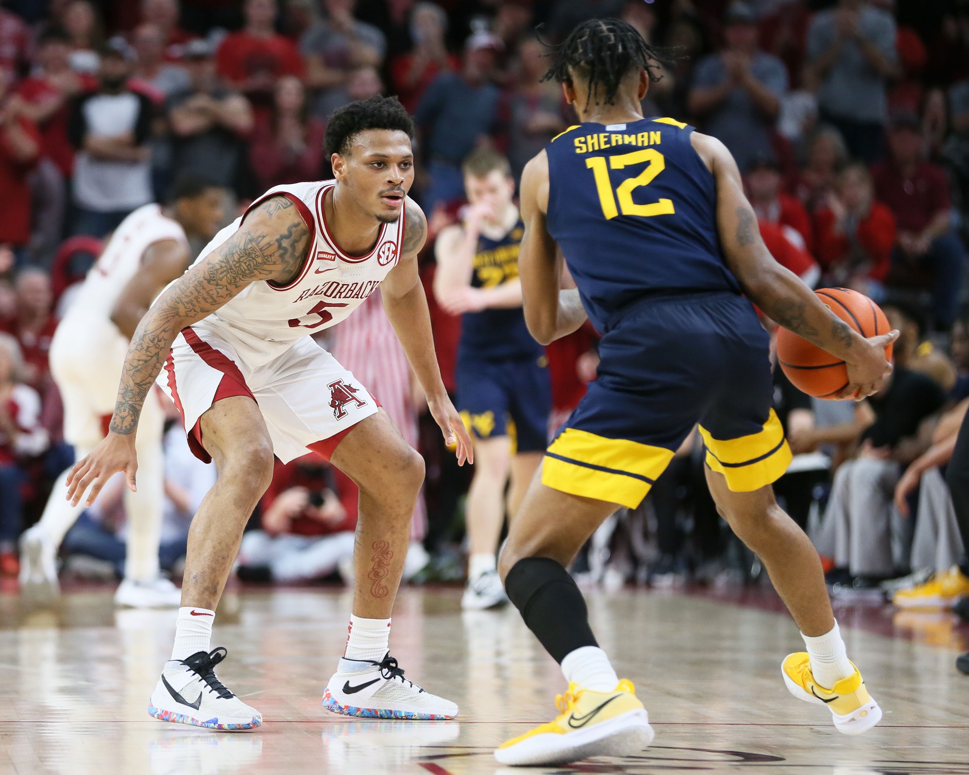 college basketball picks Au'Diese Toney Arkansas Razorbacks predictions best bet odds