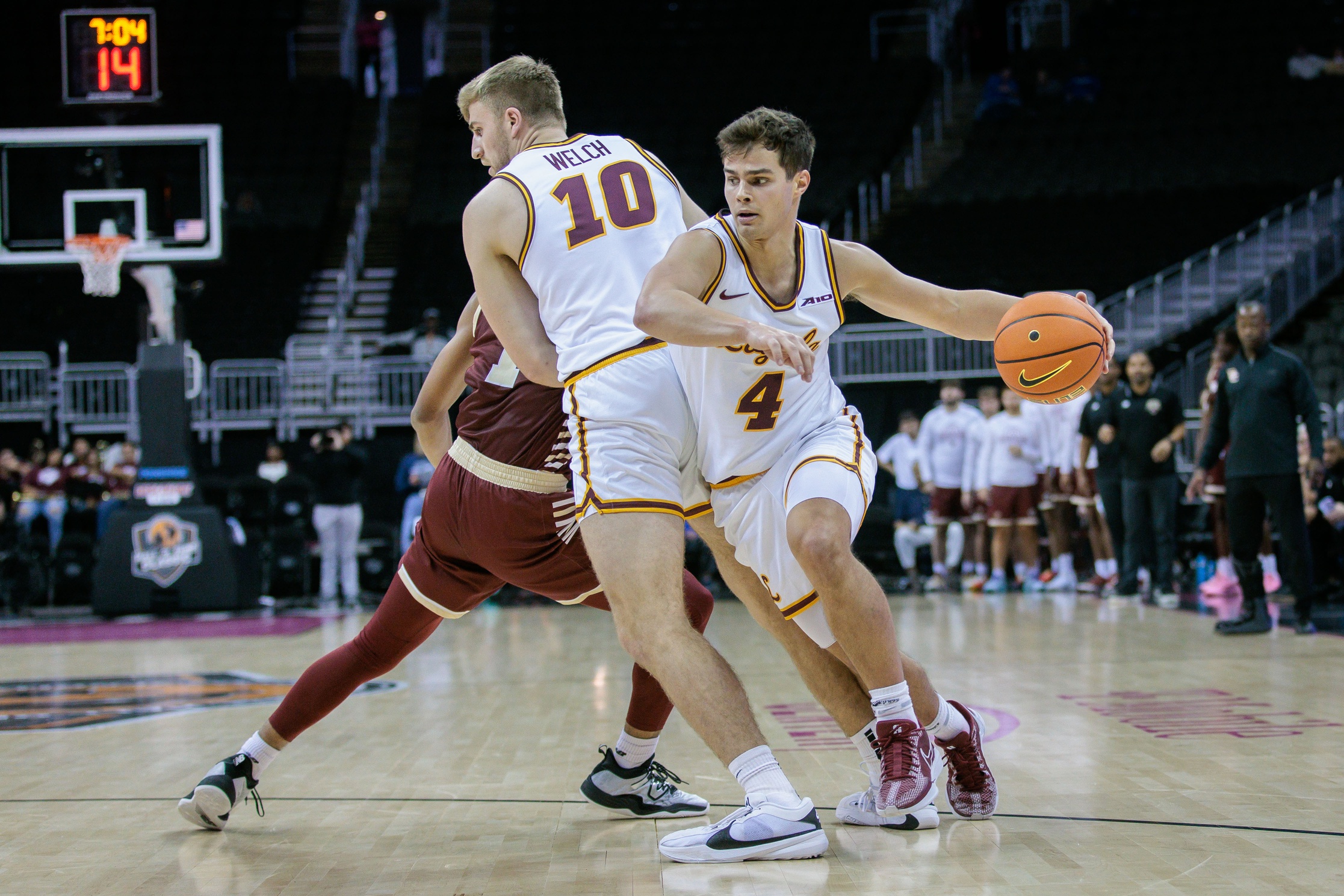 college basketball picks Braden Norris Loyola Ramblers predictions best bet odds