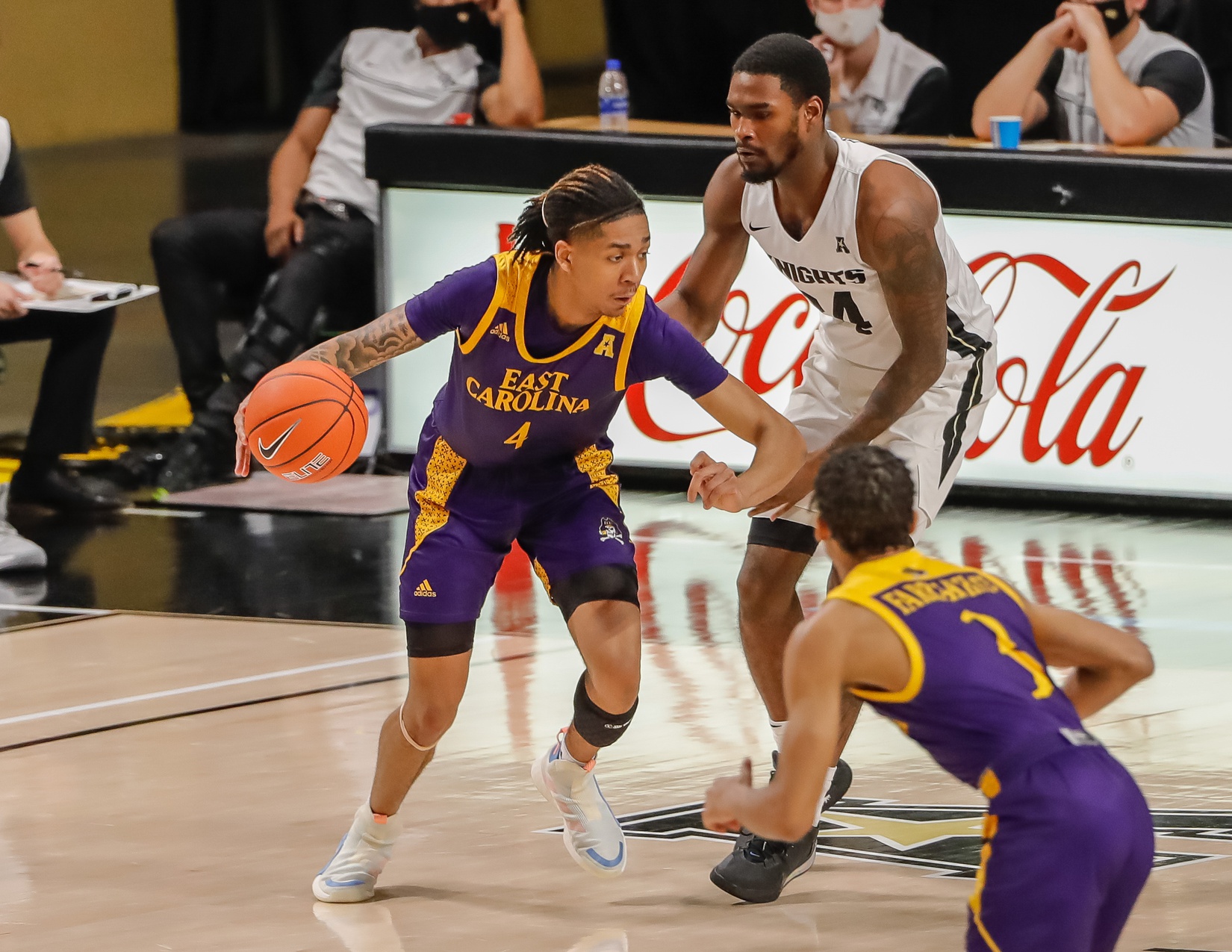 college basketball picks Brandon Suggs East Carolina Pirates predictions best bet odds