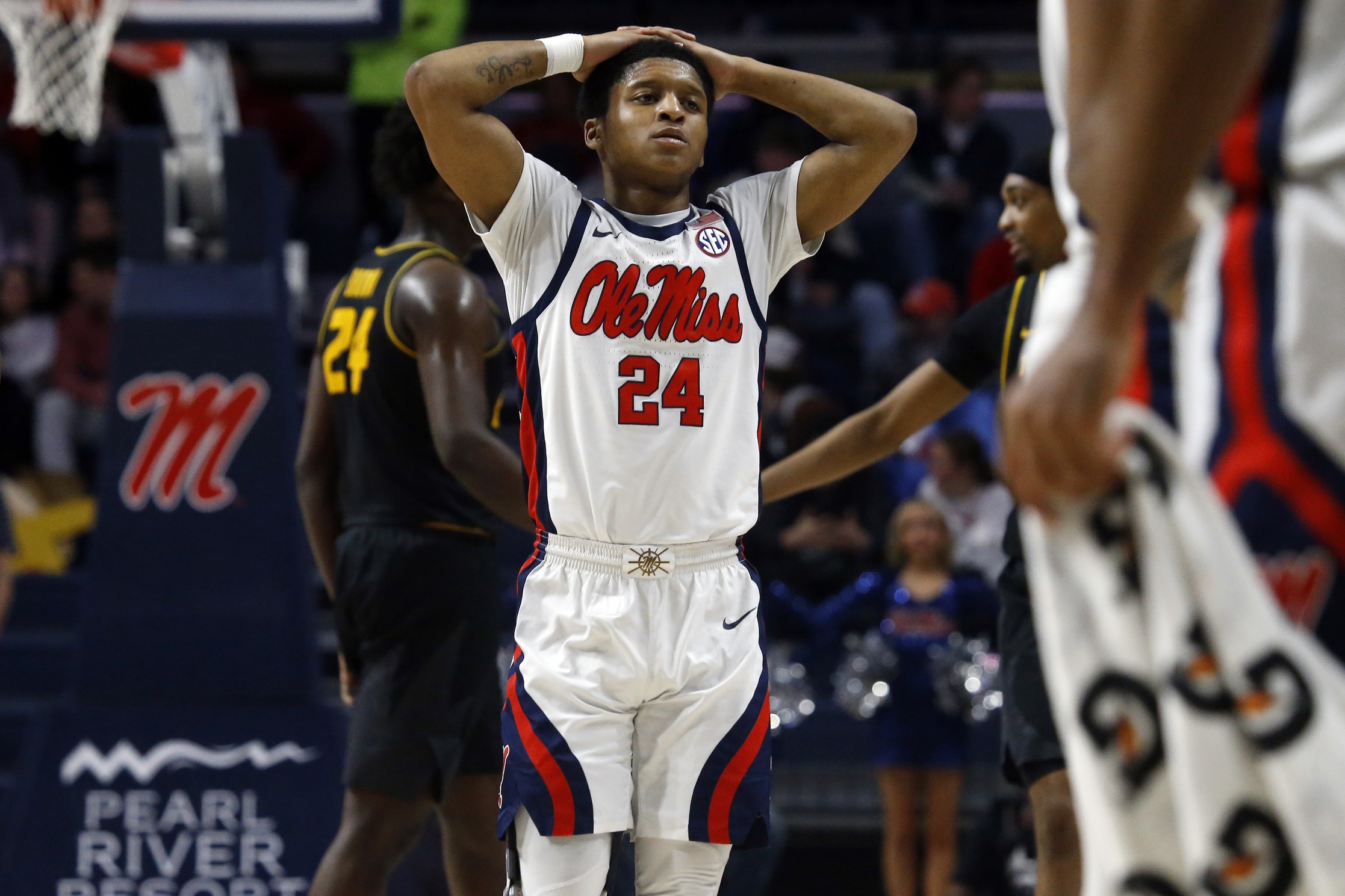 college basketball picks Daeshun Ruffin Ole Miss Rebels predictions best bet odds