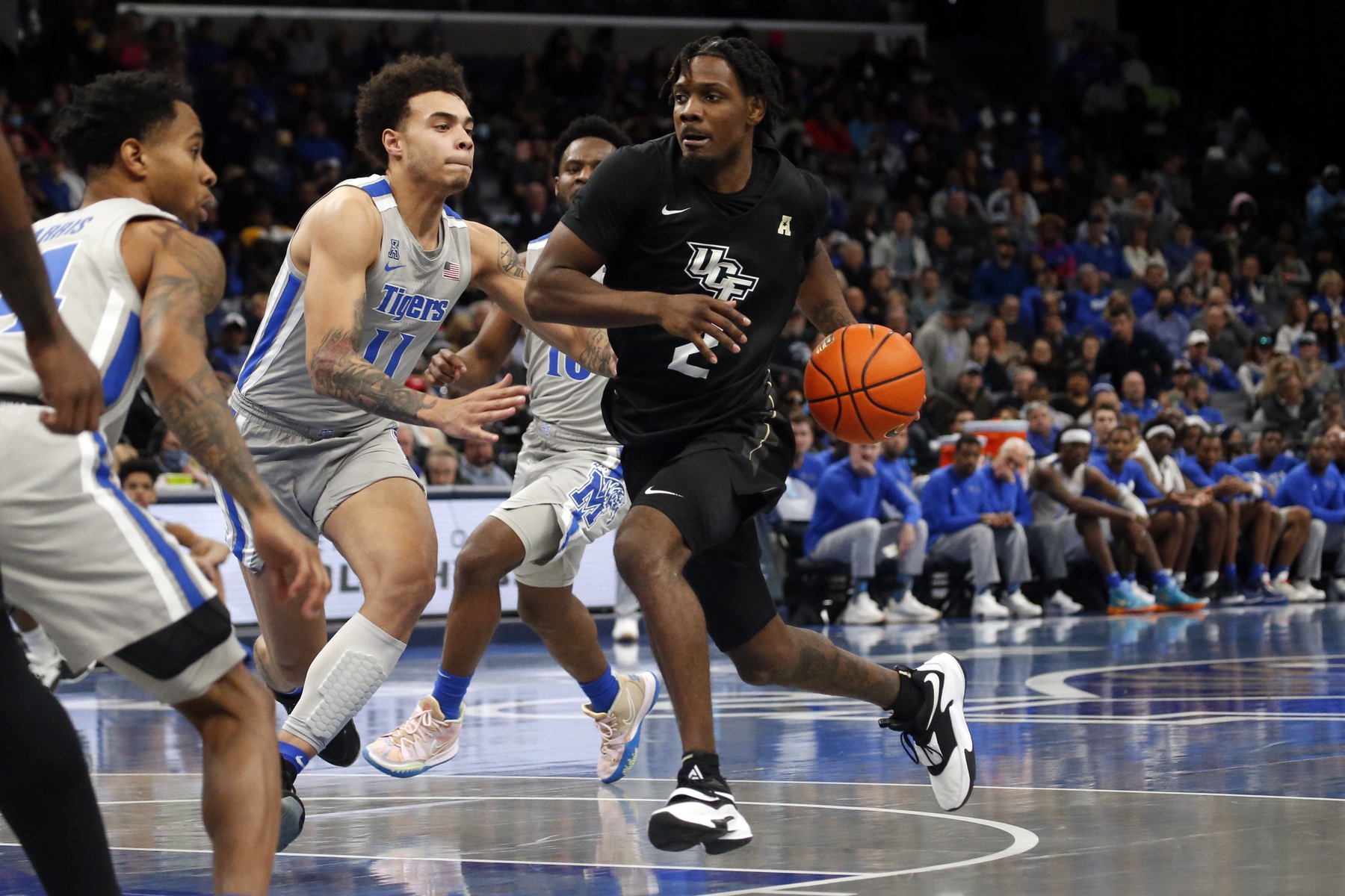 college basketball picks Darius Perry UCF predictions best bet odds