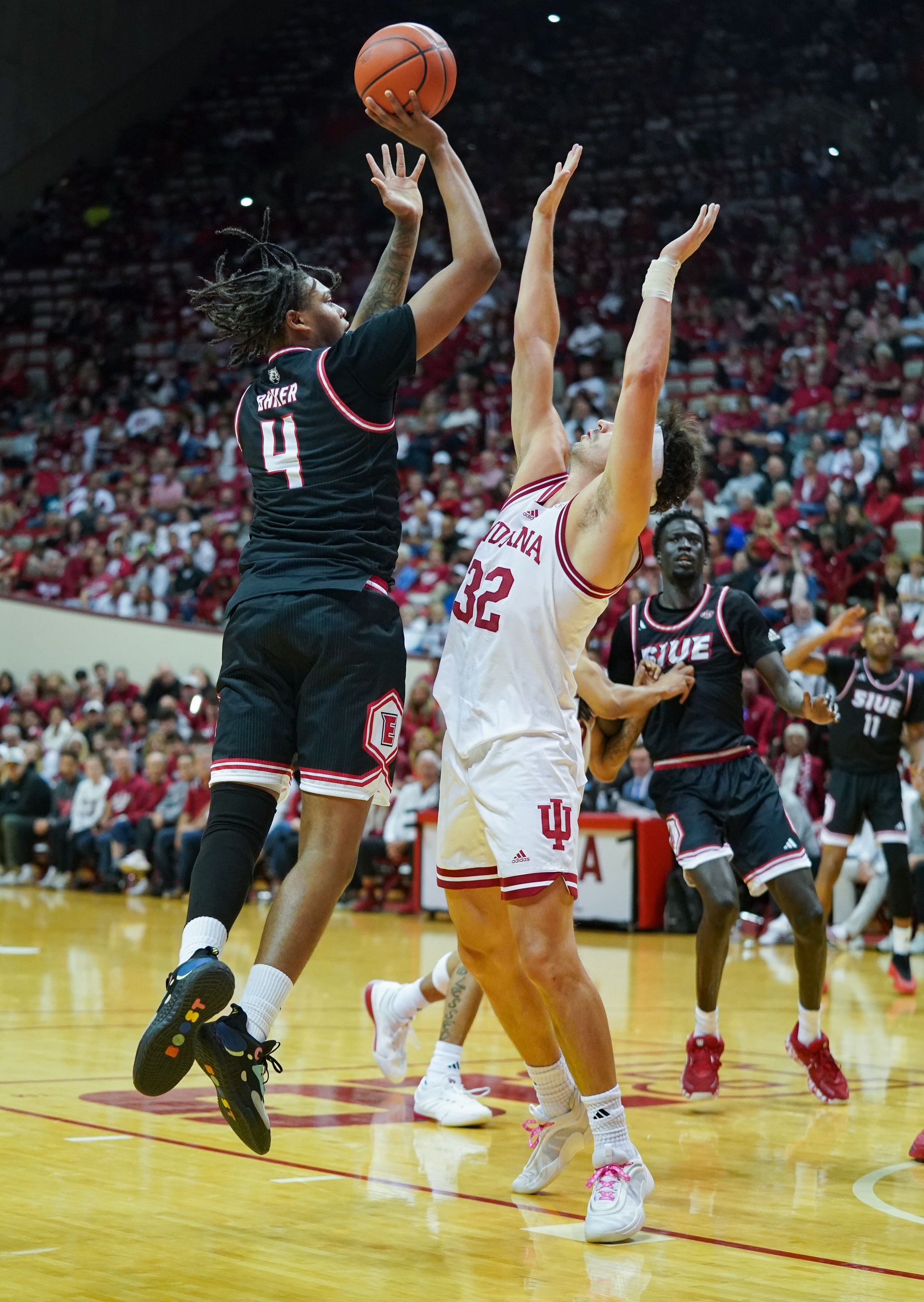 college basketball picks Darrion Baker SIU Edwardsville Cougars predictions best bet odds