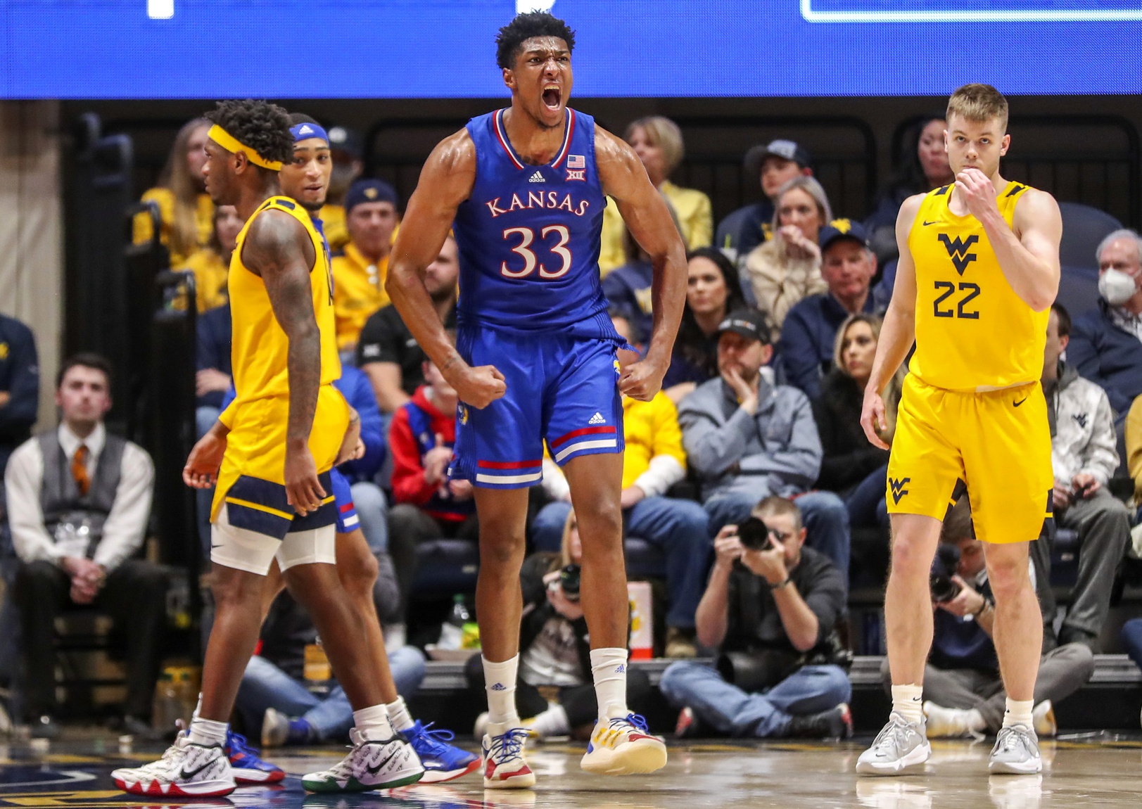 college basketball picks David McCormack Kansas Jayhawks predictions best bet odds