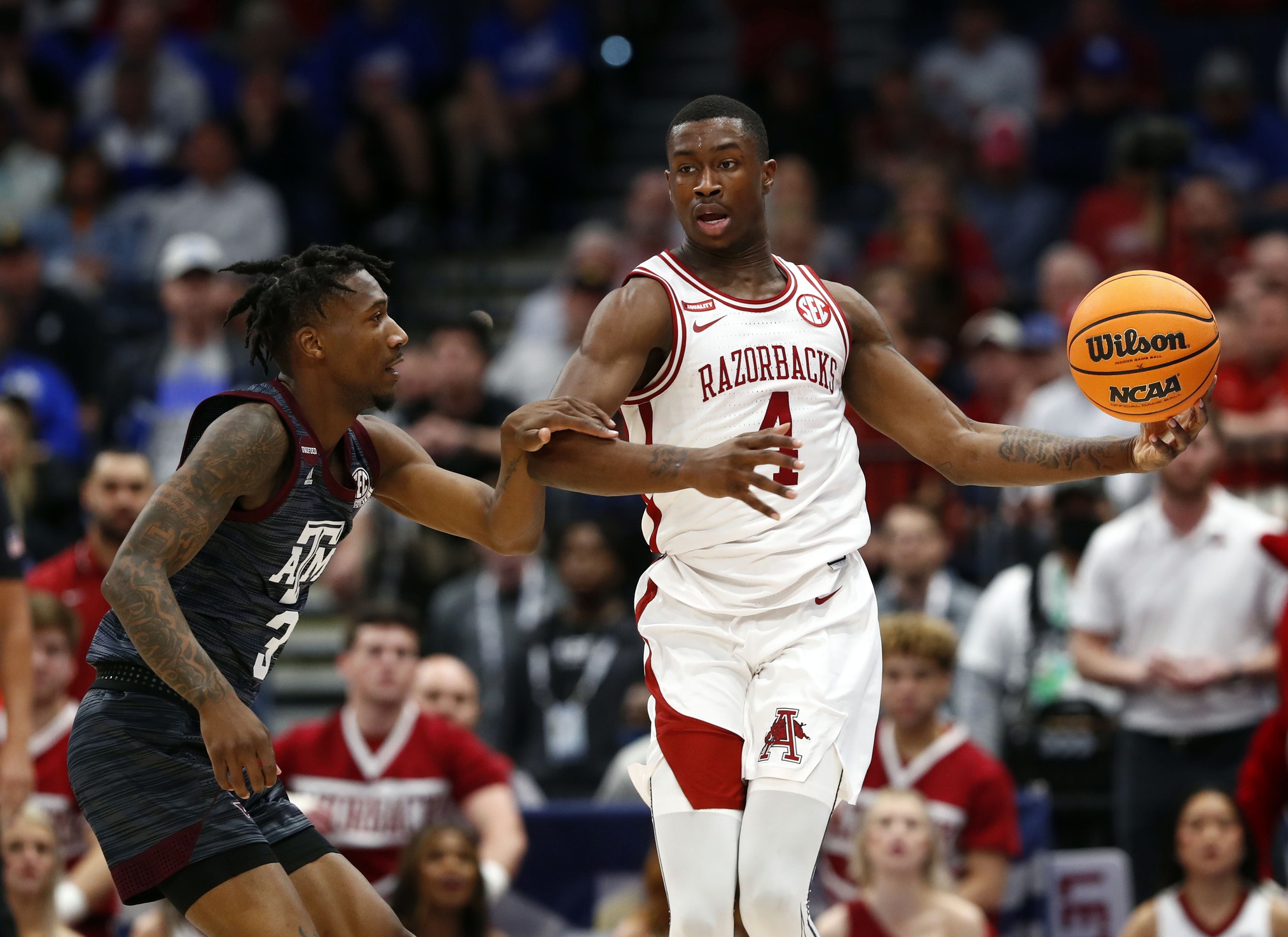 college basketball picks Davonte Davis Arkansas Razorbacks predictions best bet odds