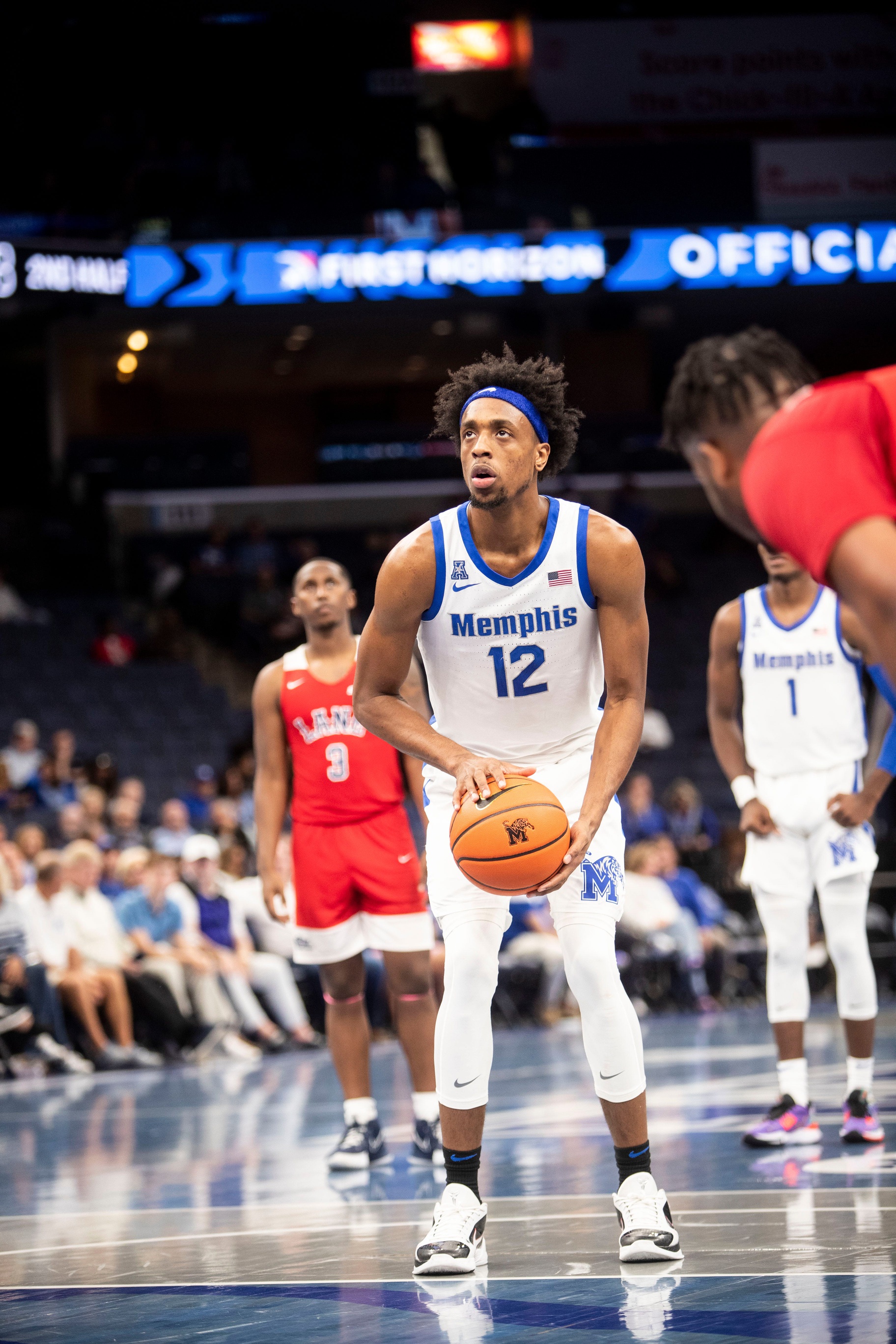 college basketball picks DeAndre Williams Memphis Tigers predictions best bet odds