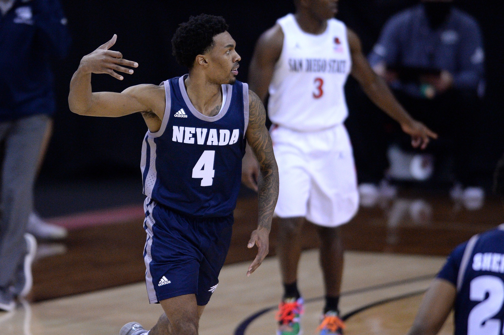 college basketball picks Desmond Cambridge Nevada Wolf Pack predictions best bet odds