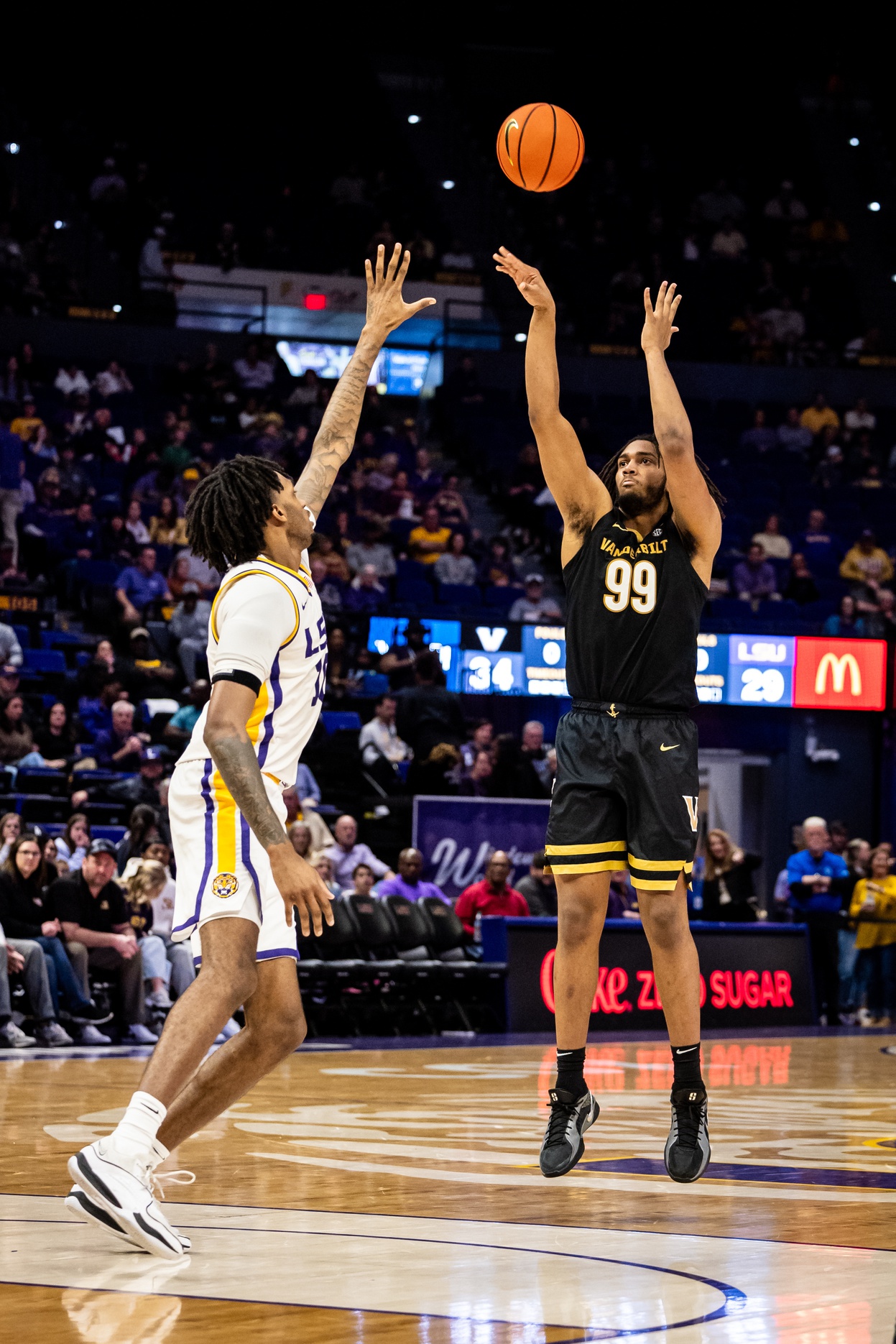 college basketball picks Devin McGlockton Vanderbilt Commodores predictions best bet odds