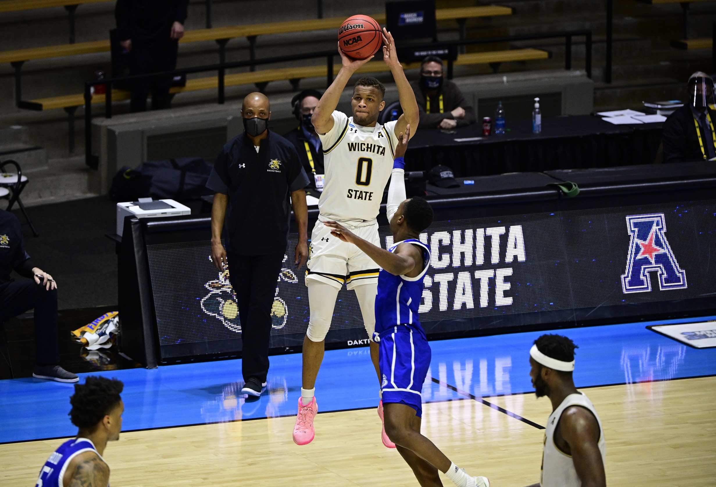 college basketball picks Dexter Dennis Wichita State Shockers predictions best bet odds