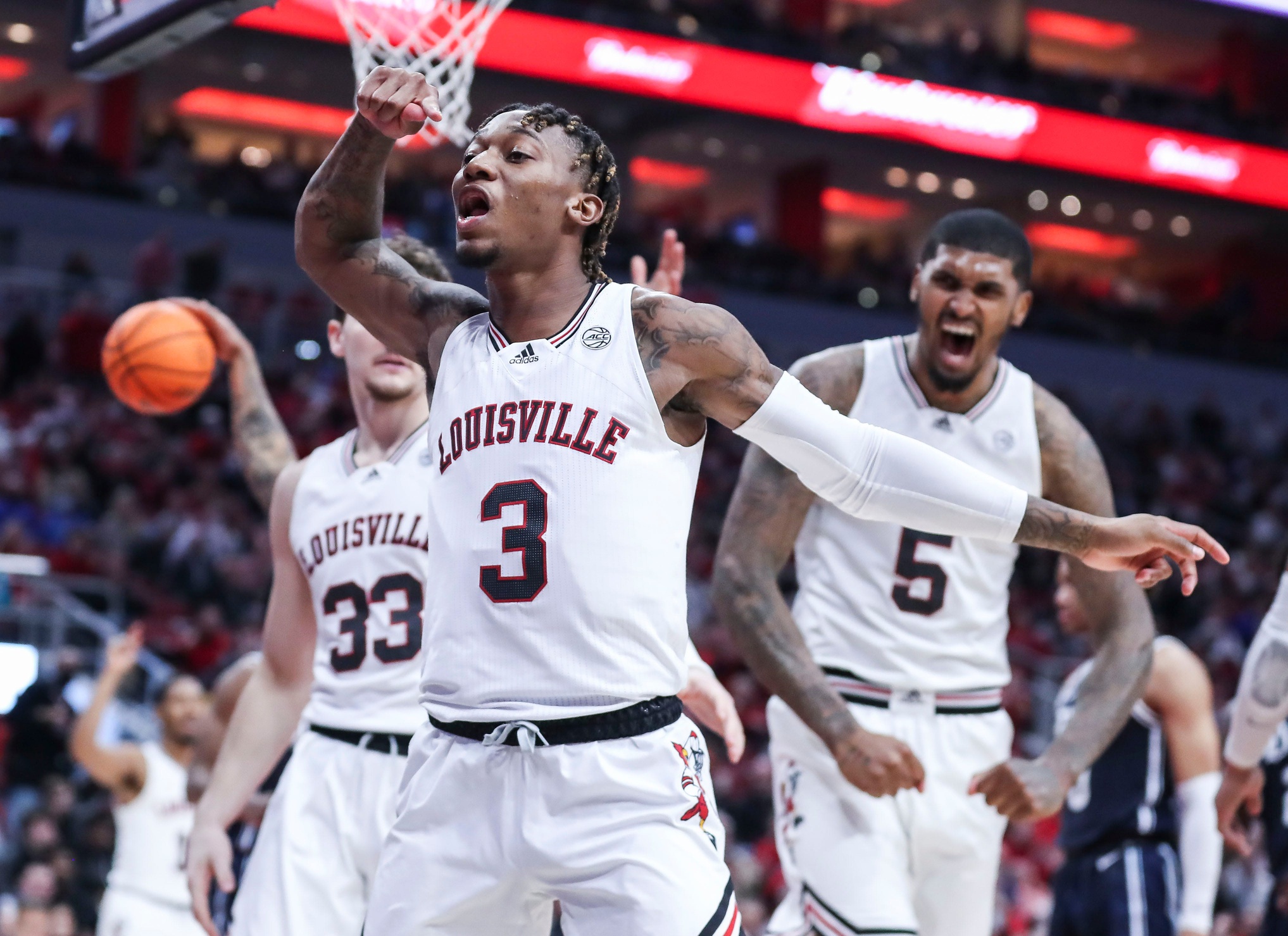 college basketball picks El Ellis Louisville Cardinals predictions best bet odds