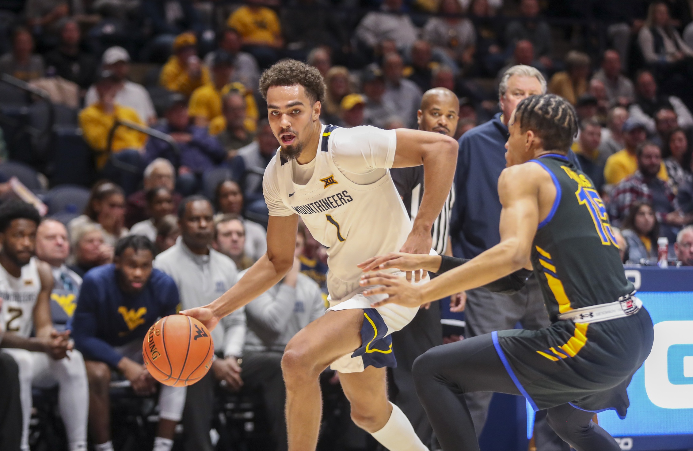 college basketball picks Emmitt Matthews West Virginia Mountaineers predictions best bet odds