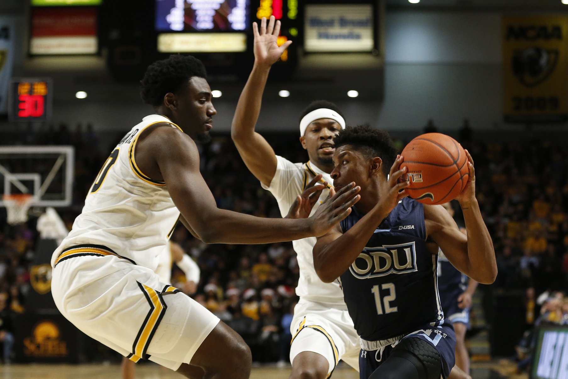 college basketball picks Jaylin Hunter Old Dominion Monarchs predictions best bet odds