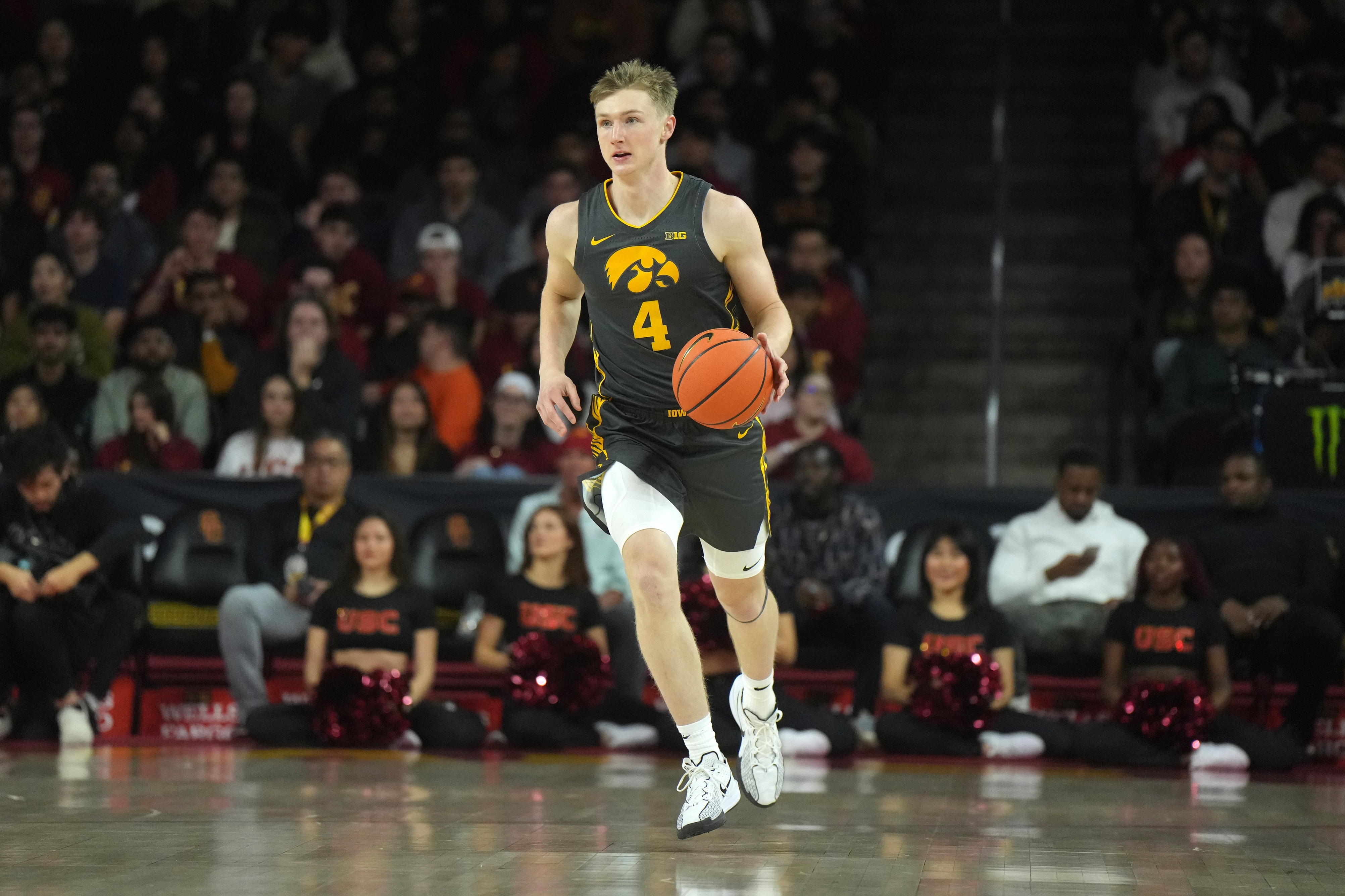 college basketball picks Josh Dix Iowa Hawkeyes predictions best bet odds