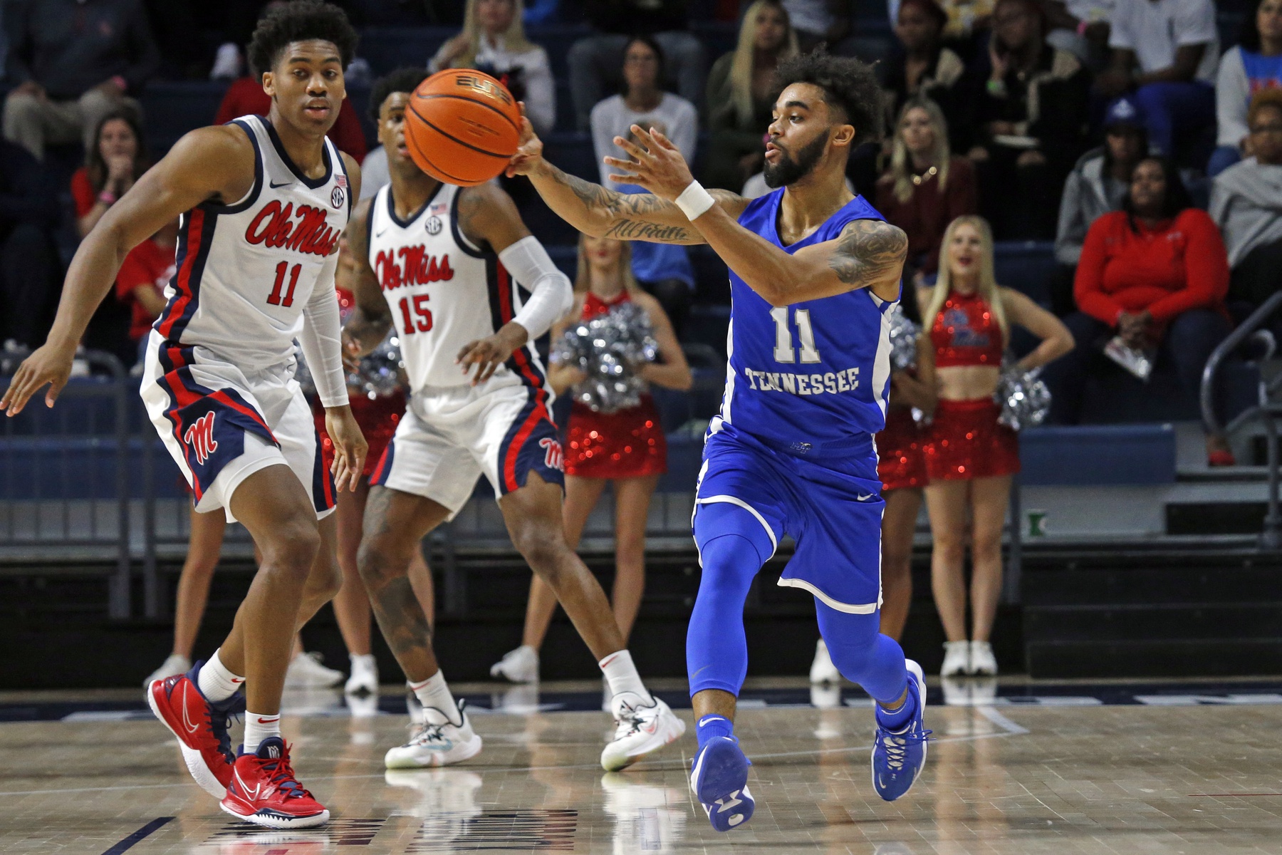college basketball picks Josh Jefferson MTSU Blue Raiders predictions best bet odds