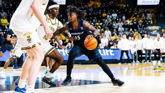 college basketball picks Justin Wright UNC Asheville Bulldogs predictions best bet odds