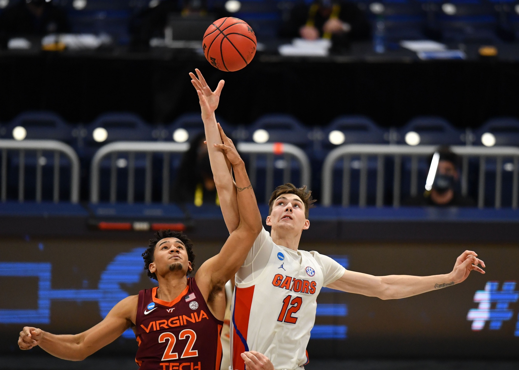 college basketball picks Keve Aluma Virginia Cavaliers predictions best bet odds